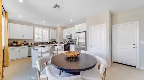Dining - 27284 Sitar Cir, Menifee, CA 92586 photo 1 of 1