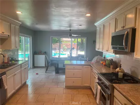 Kitchen - 1016 Roldan, Simi Valley, CA 93065 photo 1 of 4