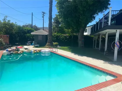 Exterior - 1016 Roldan, Simi Valley, CA 93065 photo 2 of 5