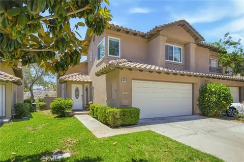 33 Fuente, Rancho Santa Margarita, CA 92688