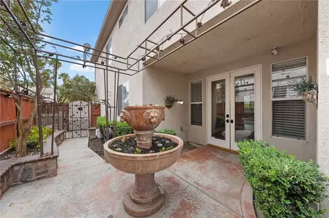 Exterior - 33352 Barrington, Temecula, CA 92592 photo 10 of 12