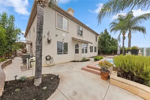 Exterior - 33352 Barrington, Temecula, CA 92592 photo 12 of 12