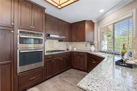 Kitchen - 29843 Gateview Ct, Temecula, CA 92592 photo 1 of 4