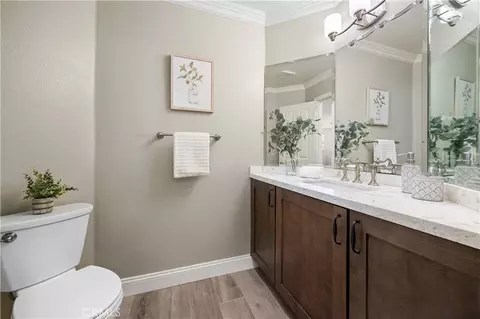 Bath - 29843 Gateview Ct, Temecula, CA 92592 photo 1 of 4