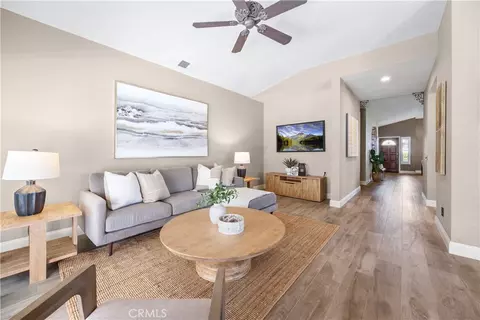 Entry Way - 29843 Gateview Ct, Temecula, CA 92592 photo 1 of 2