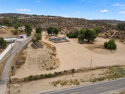 22701 Juniper Flts, Nuevo, CA 92567