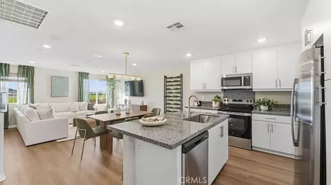 Kitchen - 26809 Millerton St, Menifee, CA 92585 photo 2 of 2