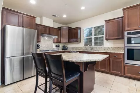 Kitchen - 46236 Teton, Temecula, CA 92592 photo 2 of 4