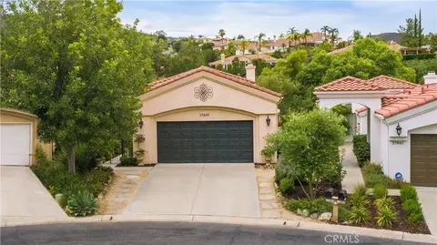 37849 Bear View Cir, Murrieta, CA 92562