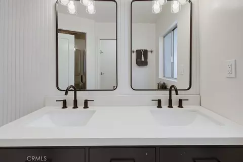Bath - 234 H, Coronado, CA 92118 photo 2 of 4