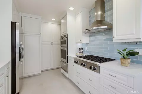 Kitchen - 234 H, Coronado, CA 92118 photo 3 of 5