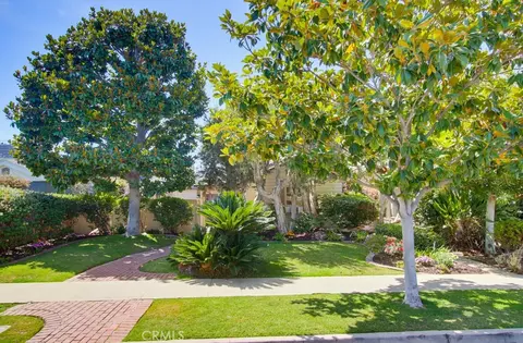 Exterior - 234 H, Coronado, CA 92118 photo 2 of 22