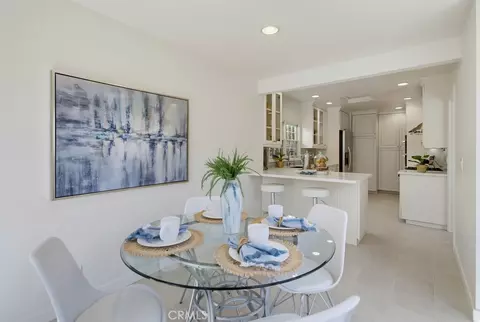 Dining - 234 H, Coronado, CA 92118 photo 6 of 6