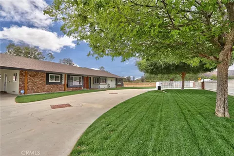 6905 W Devonshire, Hemet, CA 92545