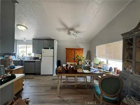 Dining - 8372 Green, Pinon Hills, CA 92372 photo 2 of 2