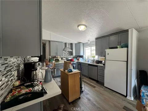 Kitchen - 8372 Green, Pinon Hills, CA 92372 photo 8 of 8