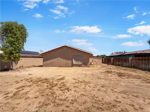 Exterior - 210 E Oasis, Blythe, CA 92225 photo 3 of 4