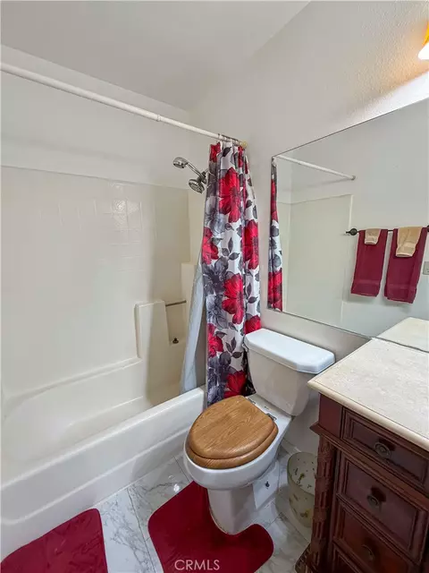 Bath - 210 E Oasis, Blythe, CA 92225 photo 4 of 4
