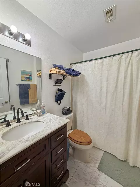 Bath - 210 E Oasis, Blythe, CA 92225 photo 1 of 4