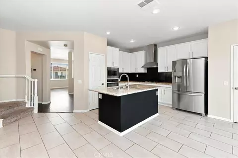 Kitchen - 41953 Delmonte, Temecula, CA 92591 photo 3 of 5