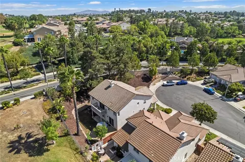 View/Area - 41953 Delmonte, Temecula, CA 92591 photo 8 of 14