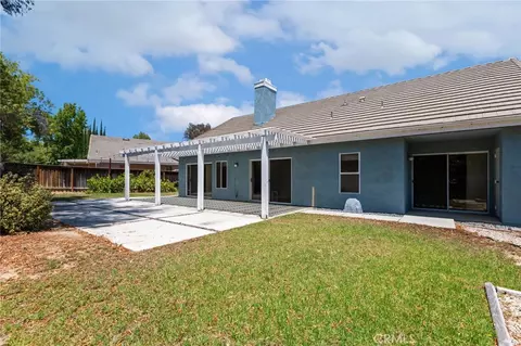 Exterior - 29907 Longvale Ct, Temecula, CA 92592 photo 5 of 9