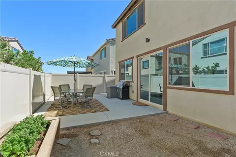 Exterior - 29367 Copper Skye, Winchester, CA 92596 photo 4 of 7
