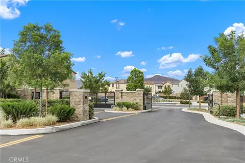 Exterior - 29367 Copper Skye, Winchester, CA 92596 photo 6 of 7