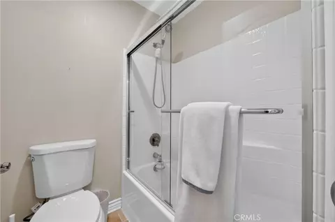 Bath - 28947 Frankfort, Temecula, CA 92591 photo 5 of 5