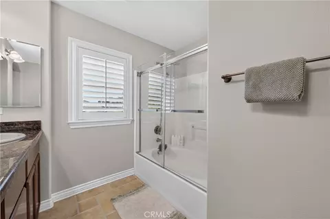 Bath - 28947 Frankfort, Temecula, CA 92591 photo 2 of 5