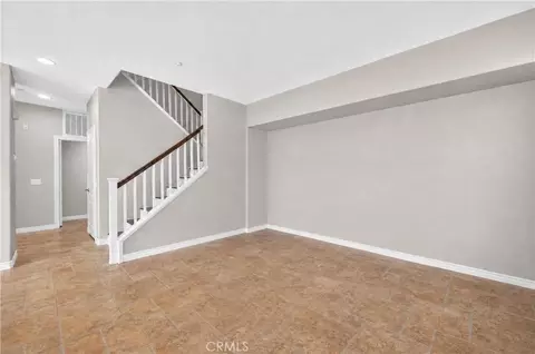 Living - 28947 Frankfort, Temecula, CA 92591 photo 4 of 5