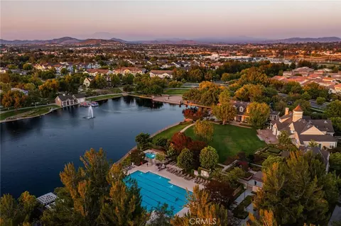 View/Area - 28947 Frankfort, Temecula, CA 92591 photo 1 of 13