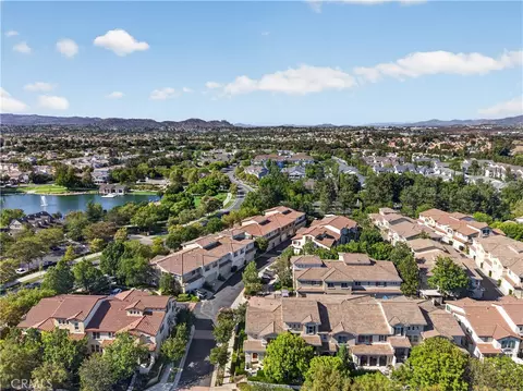 View/Area - 28947 Frankfort, Temecula, CA 92591 photo 9 of 12