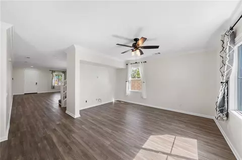 Living - 42577 Drennon Ct, Temecula, CA 92592 photo 6 of 7