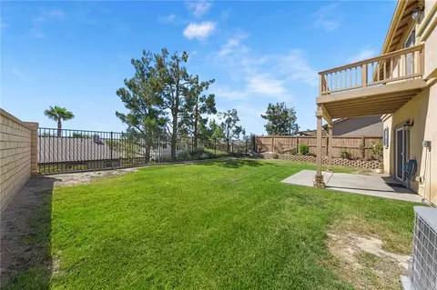 Exterior - 42577 Drennon Ct, Temecula, CA 92592 photo 10 of 12