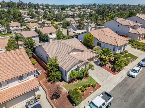 View/Area - 30780 Point Woods Ct, Temecula, CA 92591 photo 2 of 4