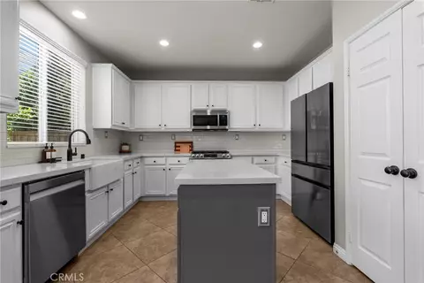 Kitchen - 31258 Mangrove Dr, Temecula, CA 92592 photo 1 of 6
