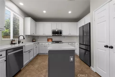 Kitchen - 31258 Mangrove Dr, Temecula, CA 92592 photo 1 of 6