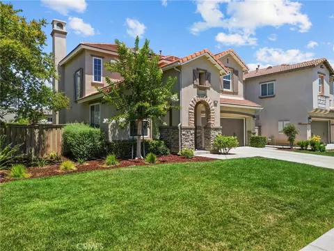 Exterior - 31258 Mangrove Dr, Temecula, CA 92592 photo 4 of 17