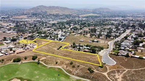 3450 Scenic Dr, Riverside, CA 92509 photo 16