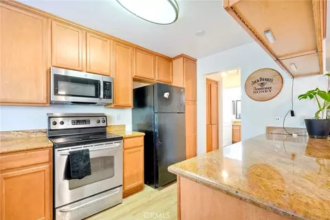 Kitchen - 615 Fredricks #175, Oceanside, CA 92058 photo 3 of 5