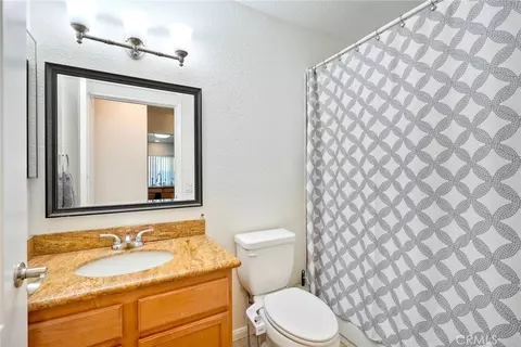 Bath - 615 Fredricks #175, Oceanside, CA 92058 photo 1 of 4