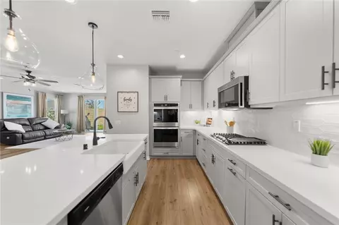 29050 Golden Sunset, Winchester, CA 92596