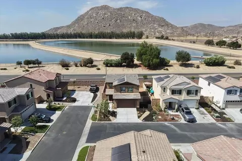30756 Impala Ct, Winchester, CA 92596