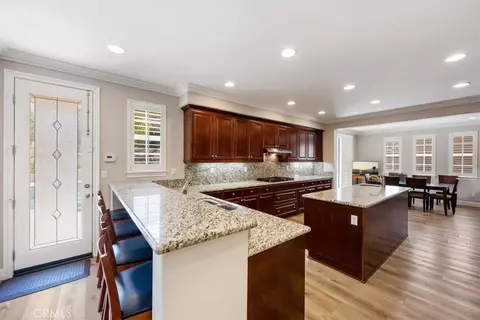 Kitchen - 46324 Durango Dr, Temecula, CA 92592 photo 2 of 4