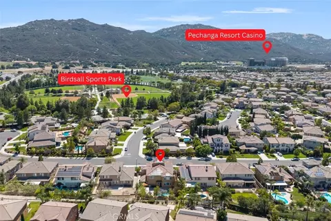 View/Area - 46324 Durango Dr, Temecula, CA 92592 photo 4 of 8