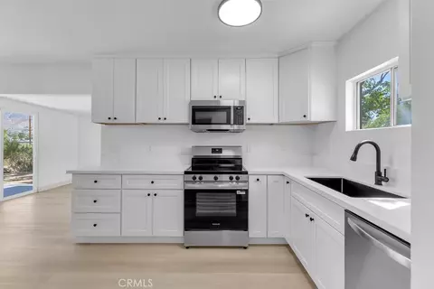 Kitchen - 49438 Conejo Rd, Morongo Valley, CA 92256 photo 1 of 5