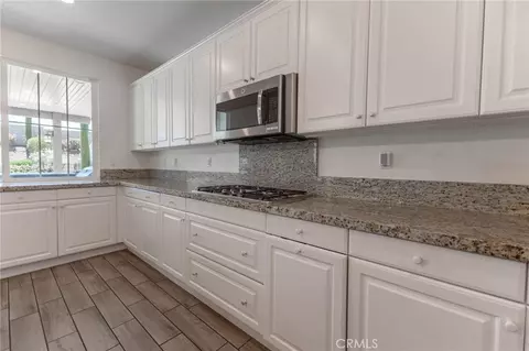 Kitchen - 23491 Crystal Way, Wildomar, CA 92595 photo 5 of 5