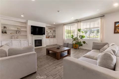 Living - 23491 Crystal Way, Wildomar, CA 92595 photo 2 of 4