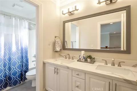 Bath - 33208 Rhine Ave, Temecula, CA 92592 photo 2 of 5